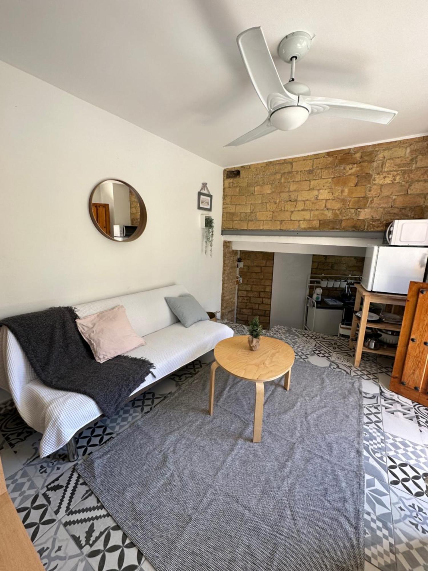 Precioso Apartamento Con A/A En Ruzafa Con Terracita Privada Y Acceso A Un Jardin, Para 2-3 Personas Валенсия Экстерьер фото