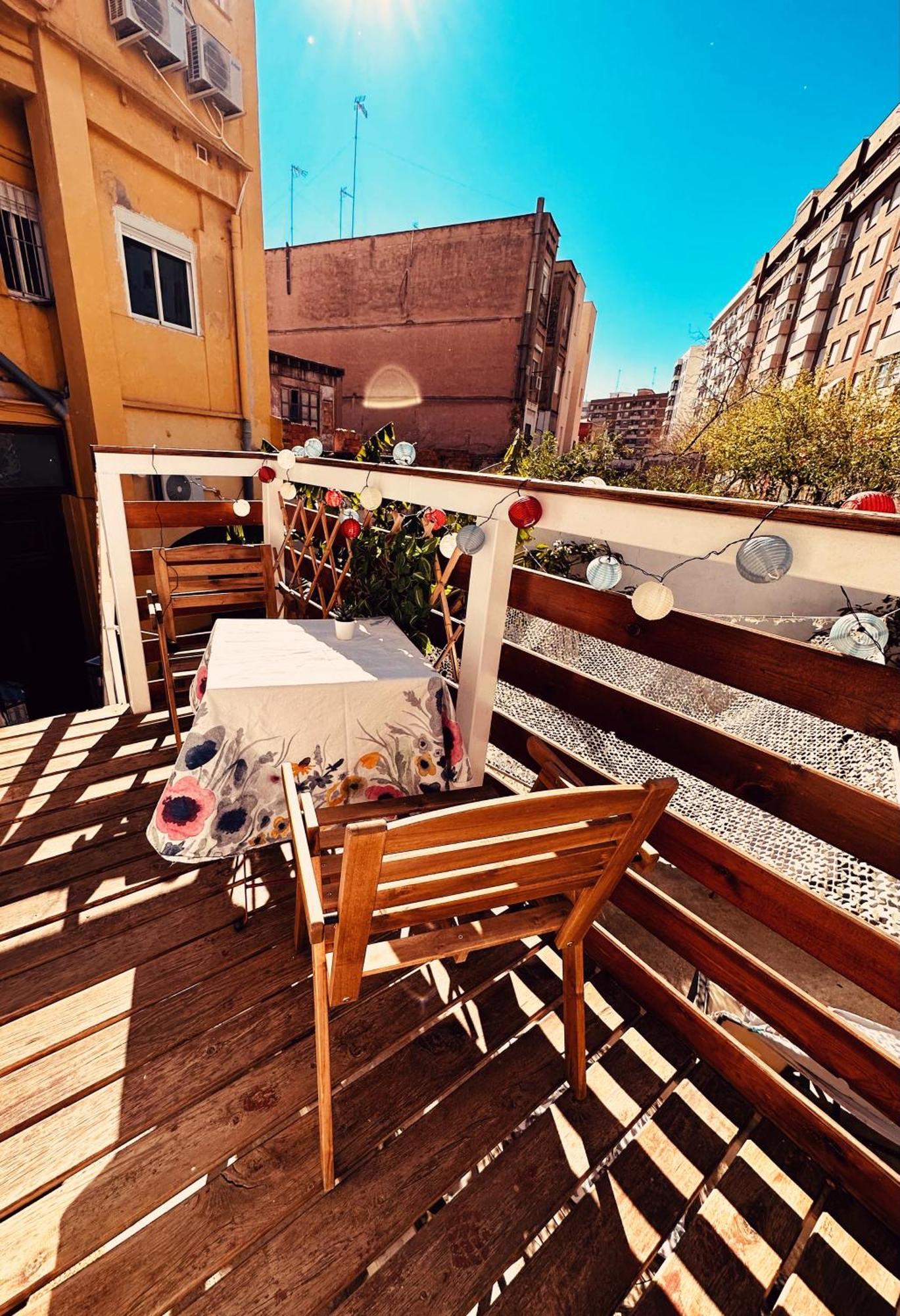 Precioso Apartamento Con A/A En Ruzafa Con Terracita Privada Y Acceso A Un Jardin, Para 2-3 Personas Валенсия Экстерьер фото